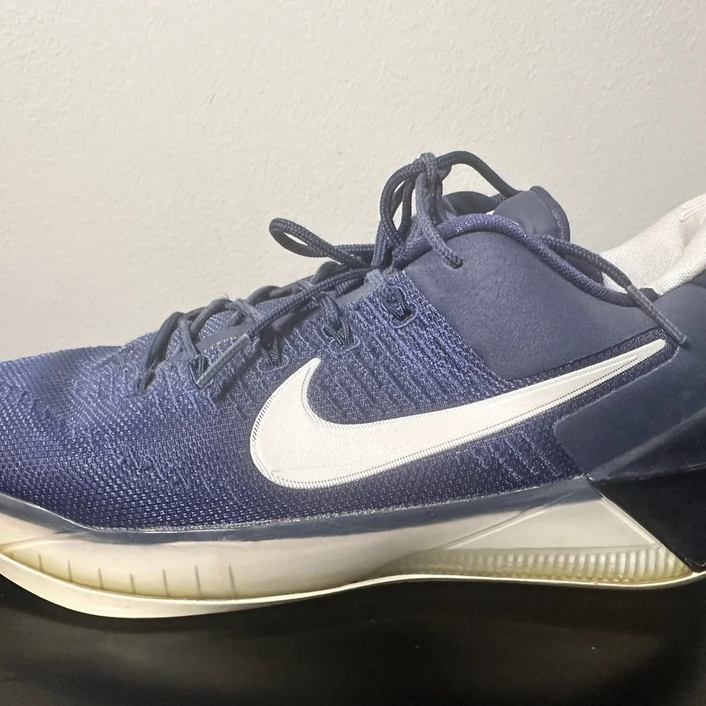 Nike Kobe AD Midnight Navy. Size 7Y. - Preowned